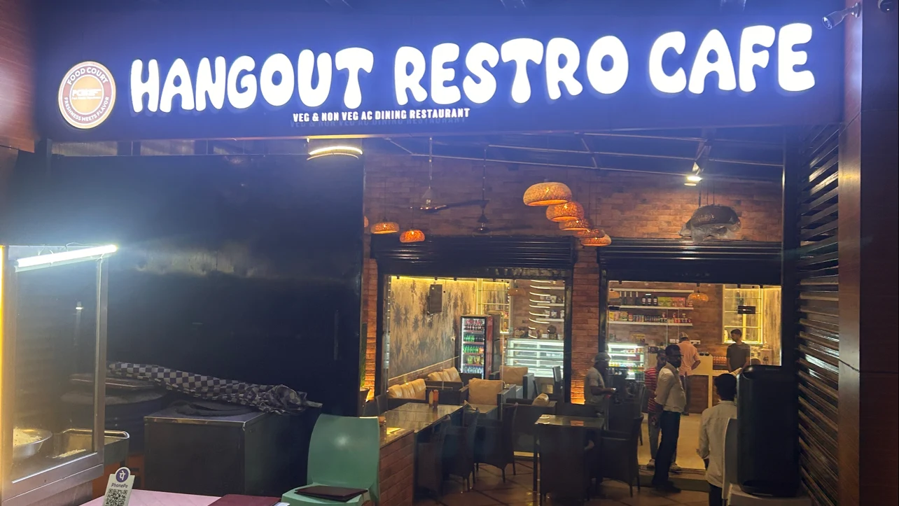 Hangout (Cafe & Restaurant)